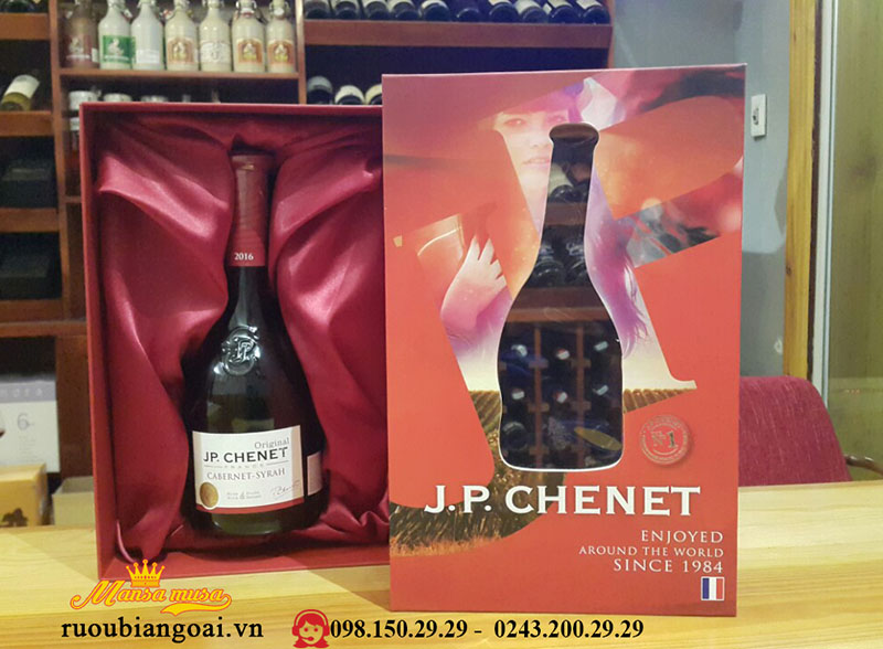 Hộp quà rượu vang JP Chenet Cabernet Syrah