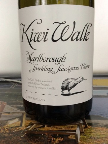 rượu vang Kiwi walk sauvignon blanc-1