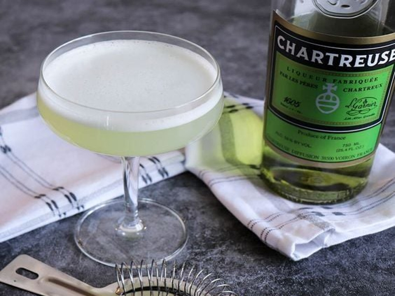 rượu mùi chartreuse green