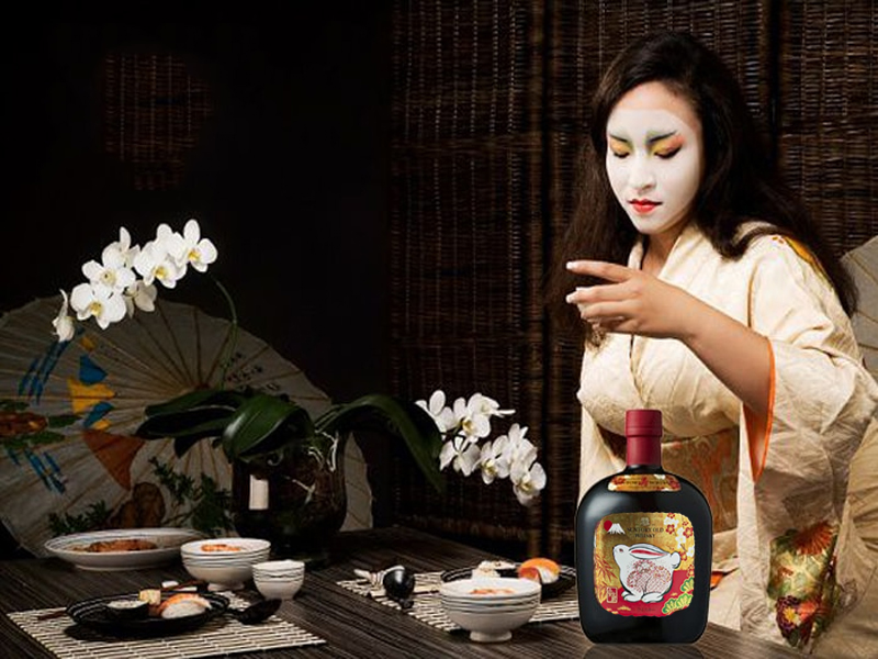 rượu suntory old whisky linh vật thỏ