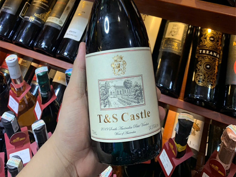 rượu vang t&s castle petit verdot