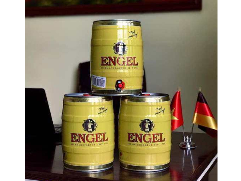 bia engel bock dunkel 7,2% đức – bom 5 lít 