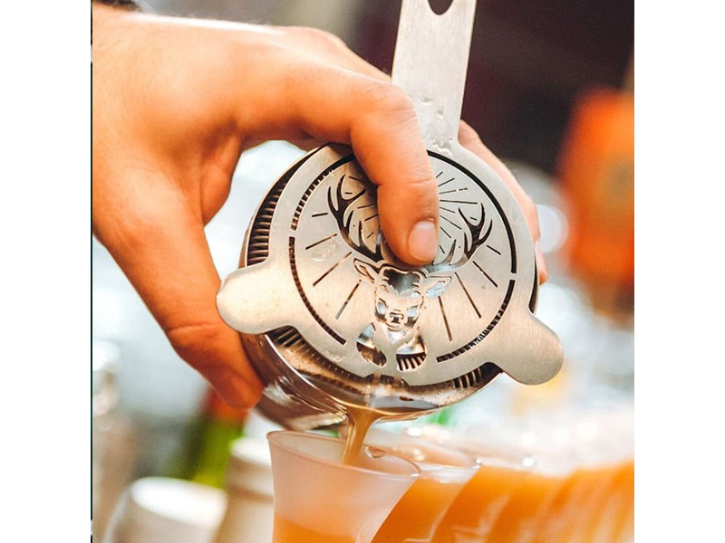 rượu vang đức jagermeister x pantone herbal green