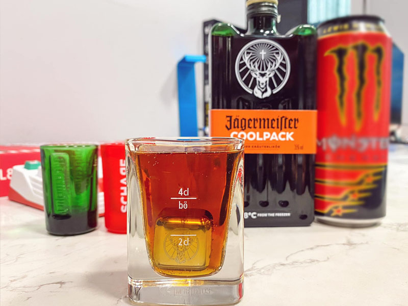 rượu jagermeister coolpack 500ml