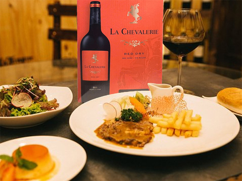 rượu vang bịch la chevalerie maison genestet rượu vang bịch la chevalerie maison genestet