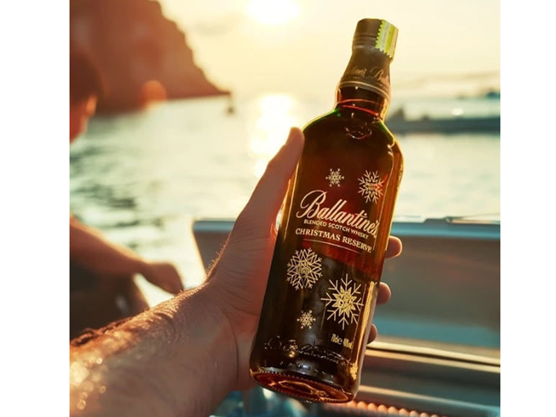 rượu whiskey ballantines christmas reserve rượu whiskey ballantines christmas reserve