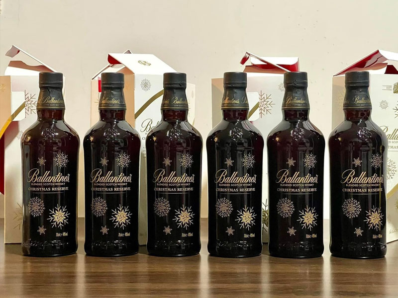 rượu whiskey ballantines christmas reserve rượu whiskey ballantines christmas reserve