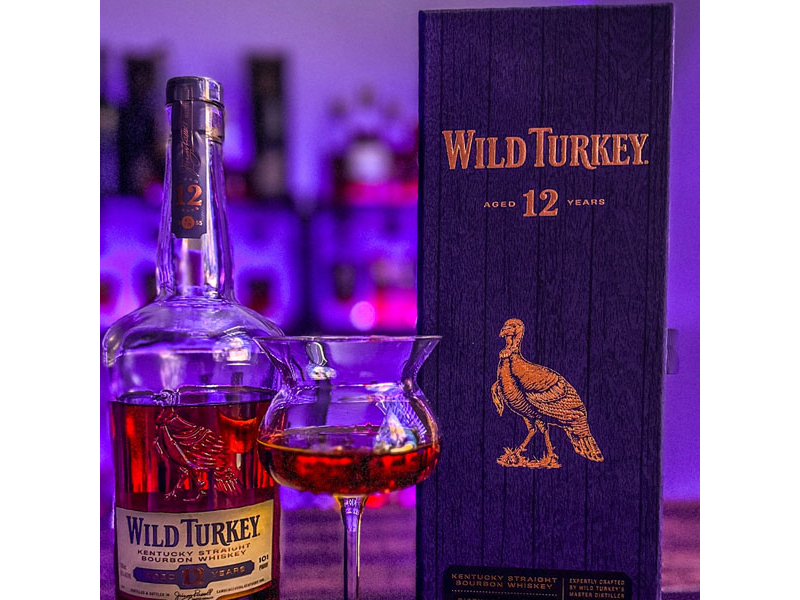 rượu whiskey wild turkey 12 năm