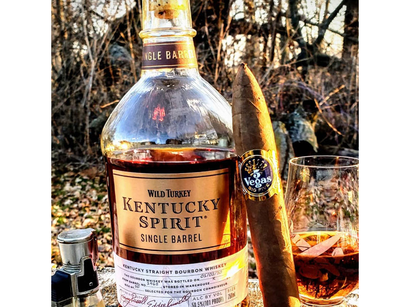 rượu whisky wild turkey kentucky spirit