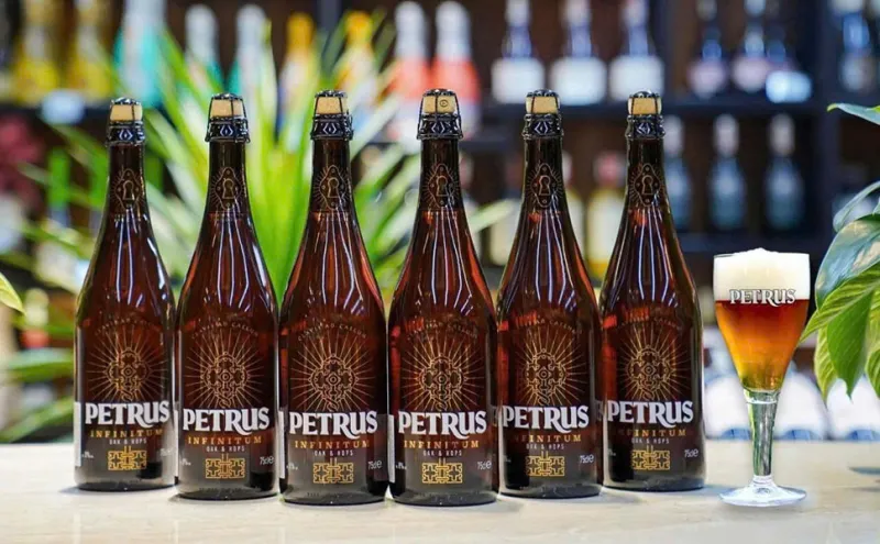 Combo 6 chai bia bỉ petrus infinitum 750ml