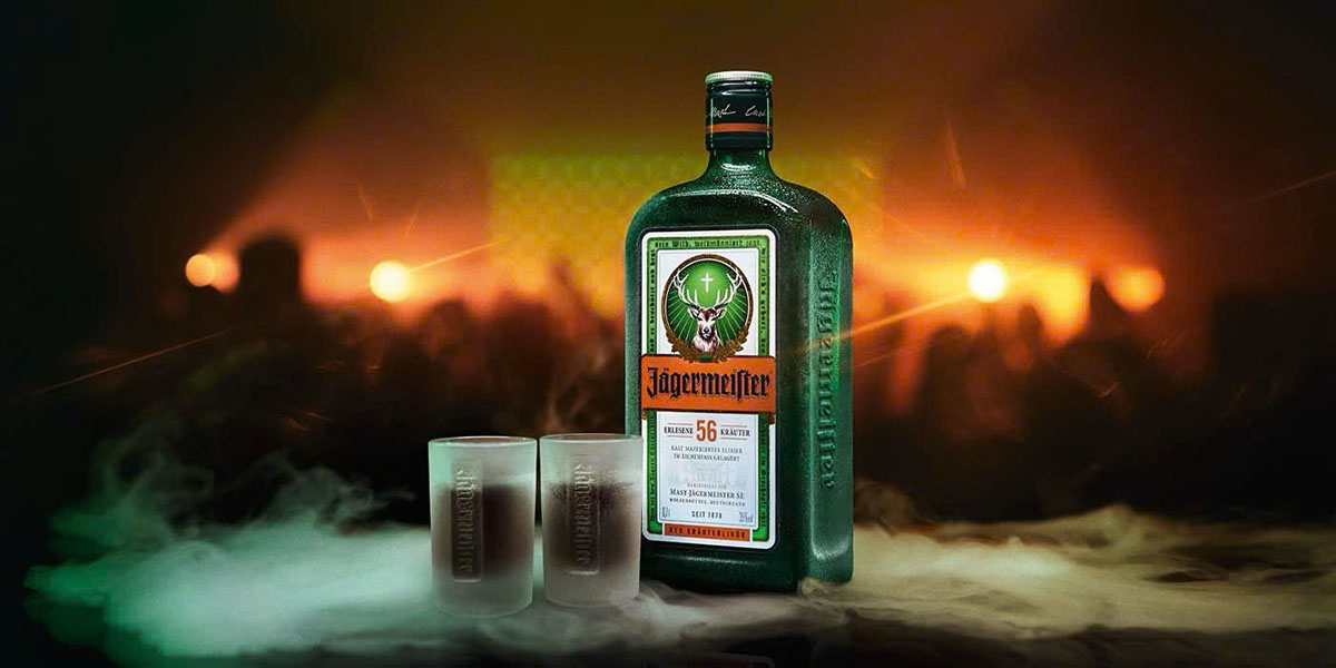 Jägermeister con hươu: Tất tần tật về biểu tượng & hương vị