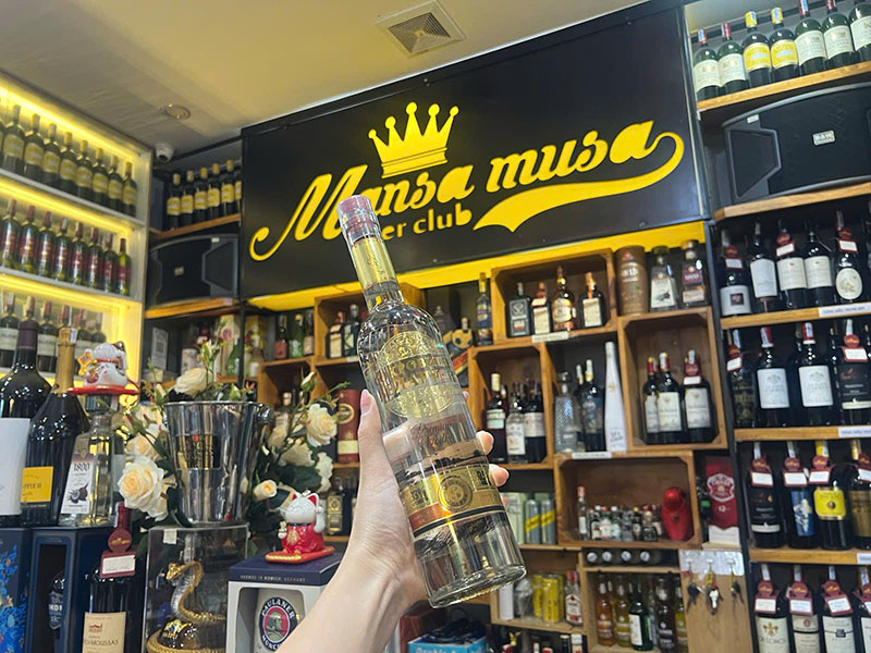 bạn có biết 180k mua được vodka nga nào ngon?