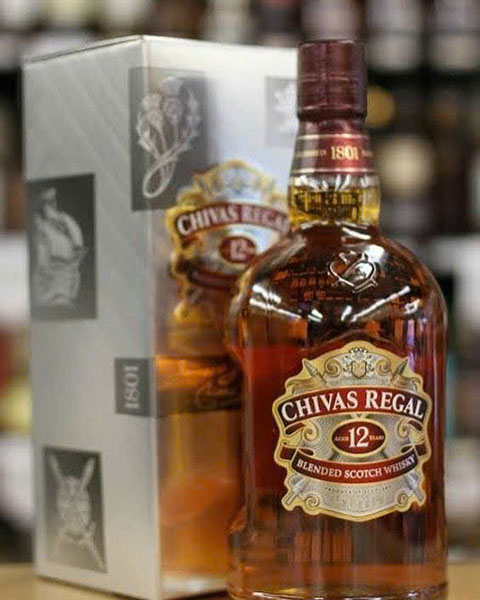chọn chivas 18, hộp quà tết 2026 nào đẳng cấp nhất?