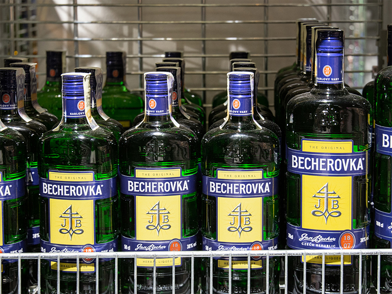 Rượu becherovka original 38% - cộng hòa séc
