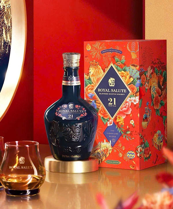 đánh giá chivas 21 hộp quà tết 2026 từ chuyên gia