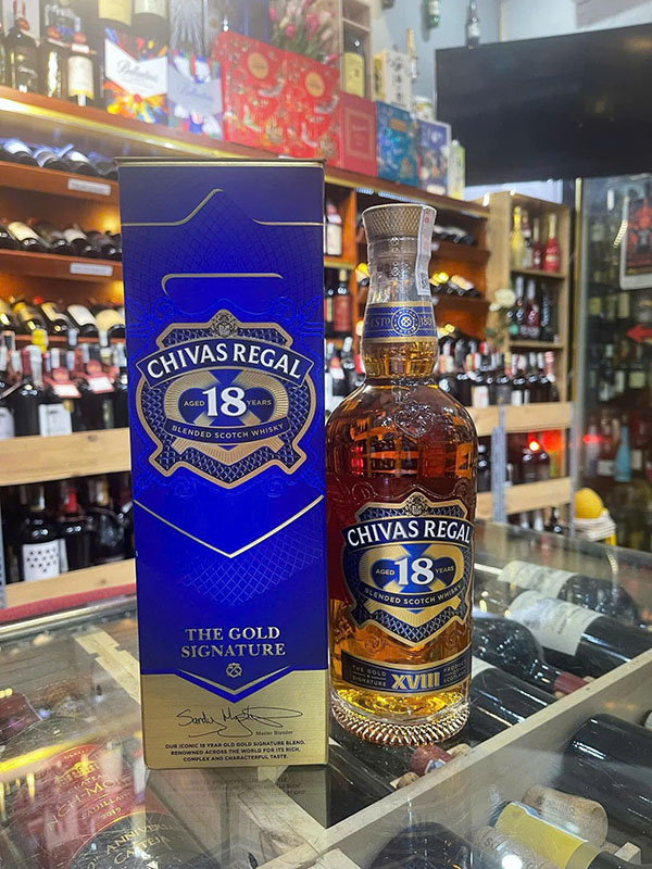 Hộp quà tết rượu Chivas cao cấp: Xu hướng, Ưu đãi & Địa chỉ mua Hộp quà tết rượu Chivas cao cấp: Xu hướng, Ưu đãi & Địa chỉ mua
