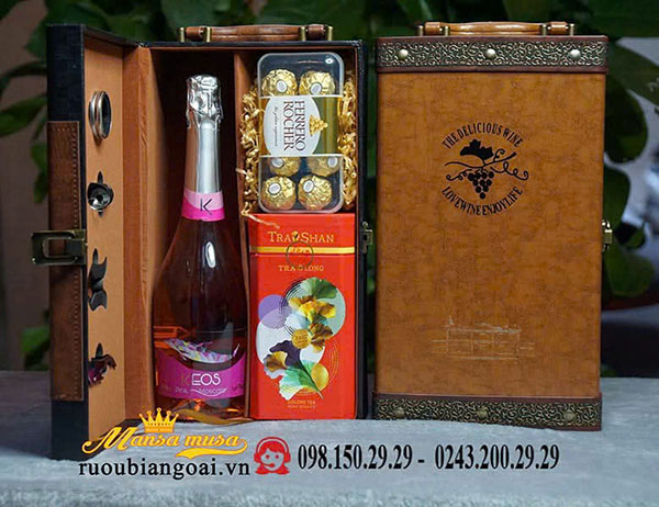 dịch vụ đóng gói quà tết chuyên nghiệp cho rượu vang