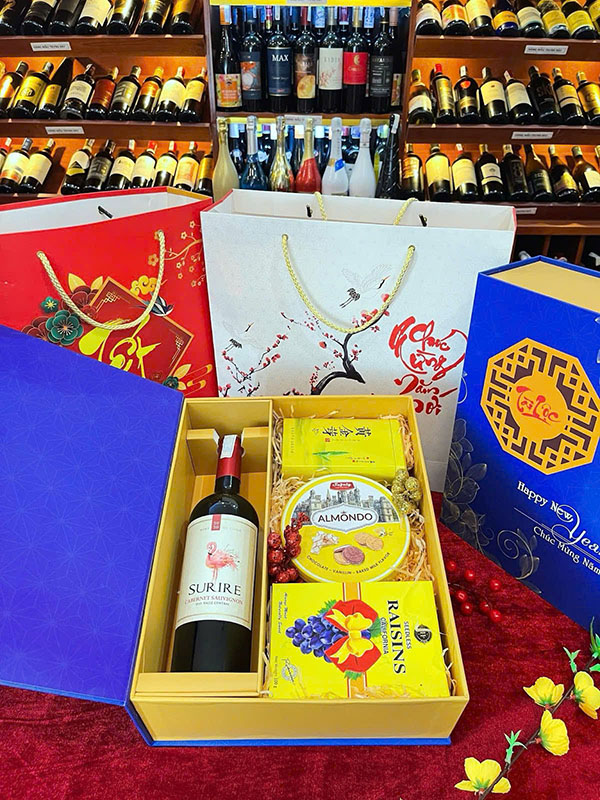 quà tết cao cấp cho đối tác: rượu vang giá ưu đãi