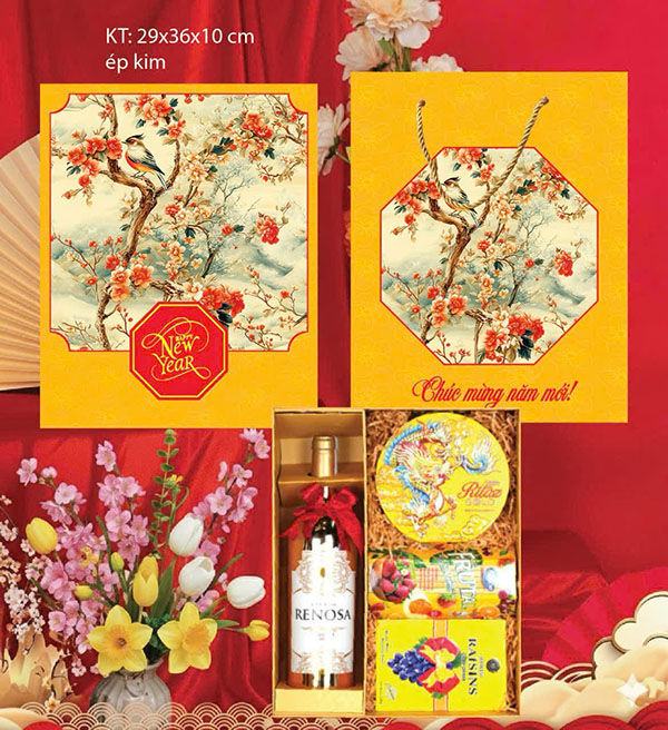 xu hướng quà tết 2026: rượu vang kèm hộp đẹp