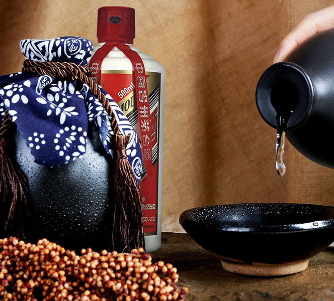 hộp quà rượu mao đài biếu đối tác đẳng cấp tại tây hồ