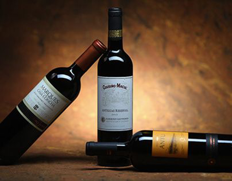 vang chile nhập khẩu: lựa chọn 8/3 tiết kiệm, chất lượng