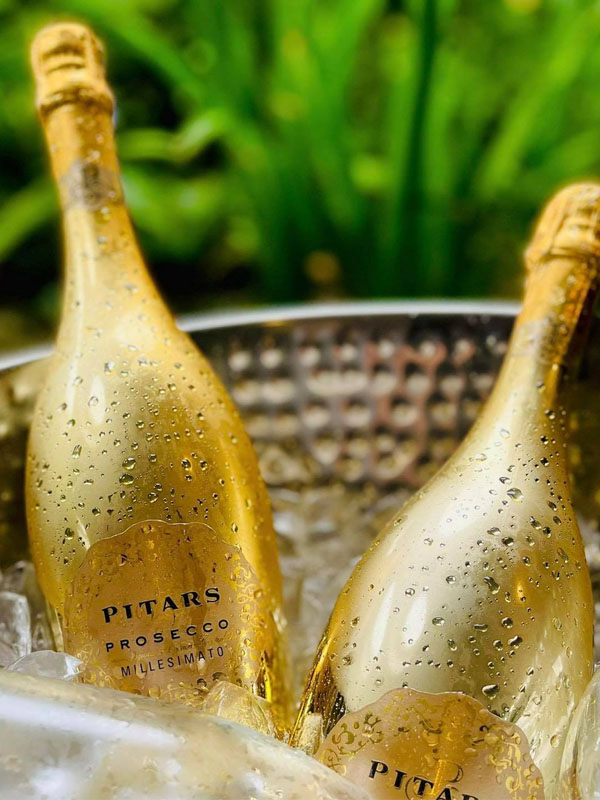 pitars colors gold, prosecco doc millesimato, extra dry (gift box)