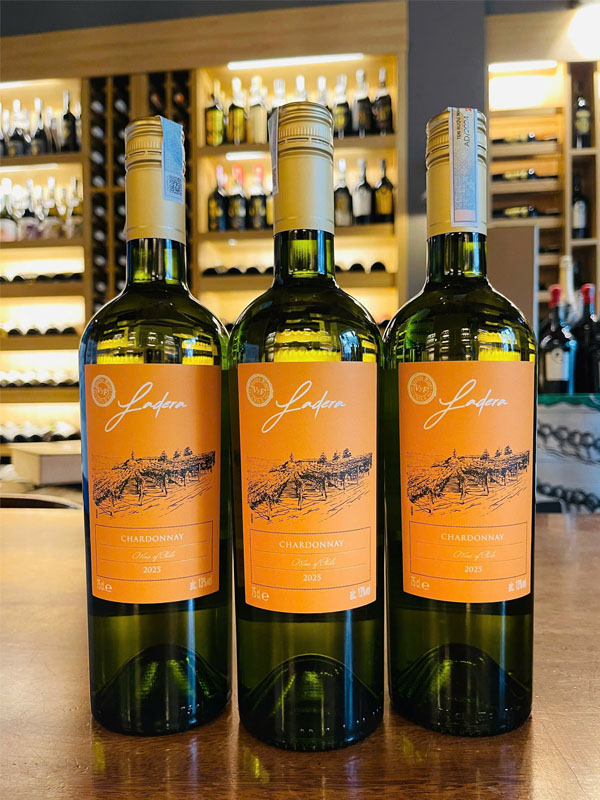 rượu vang trắng ladera chardonnay