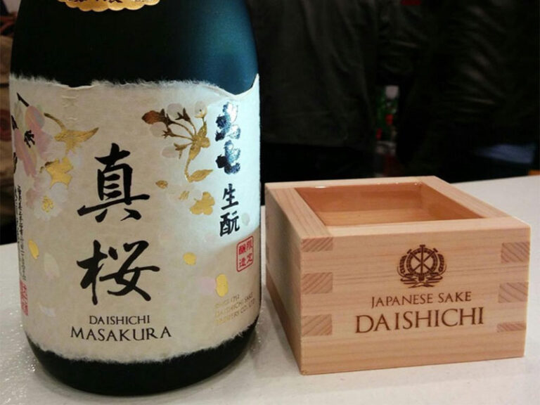 rượu sake biếu sếp: gợi ý 12 chai rượu cao cấp, sang trọng