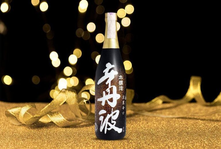 Rượu sake biếu sếp: Top những chai rượu đẳng cấp nhất